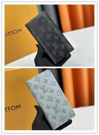 Picture of Louis Vuitton Wallets _SKUfw237148340fw